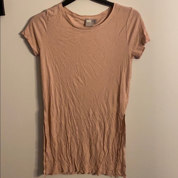 ASOS Tops - 💙2/$15 or 3/$20 - long tee